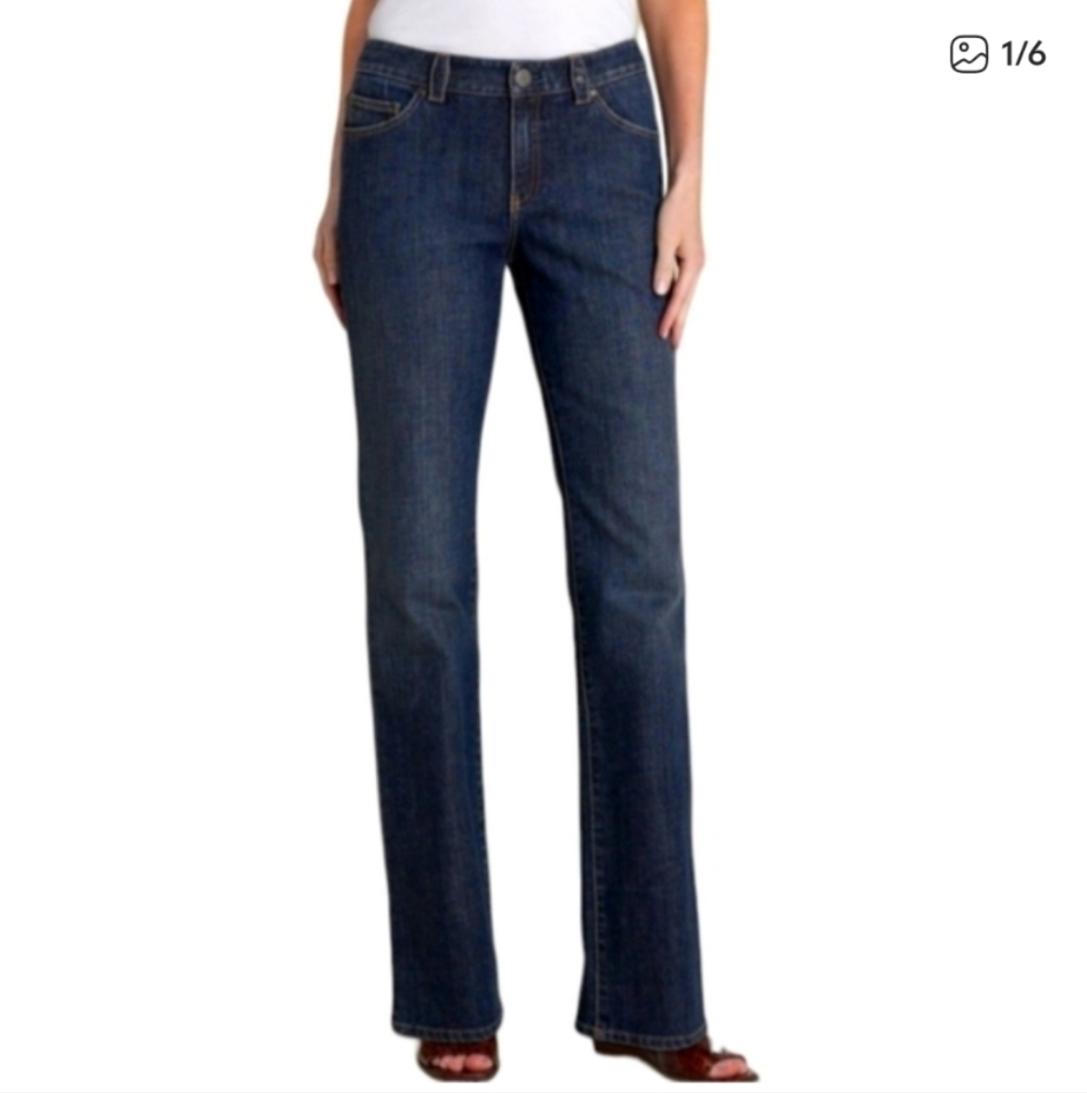 Elie Tahari‎ Nicola Jean Classic Straight Leg Jeans